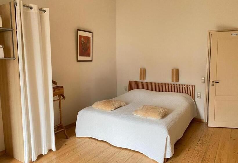 Отель Het Oude Postkantoor