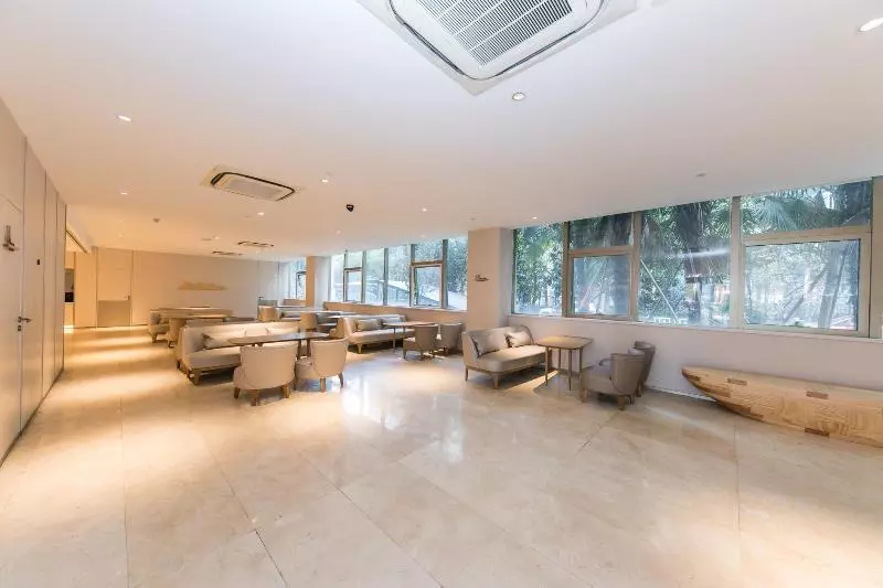 Hotelli Ji Hangzhou Xingguang Avenue