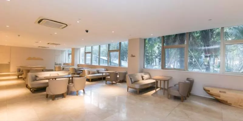 Hotelli Ji Hangzhou Xingguang Avenue