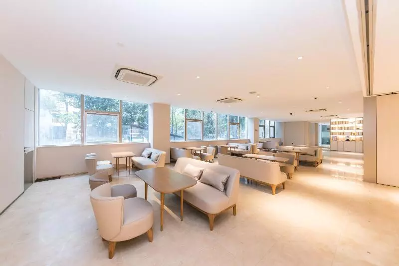 Hotelli Ji Hangzhou Xingguang Avenue