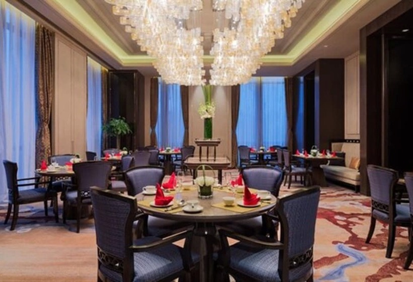 Otel Wanda Realm Jingzhou