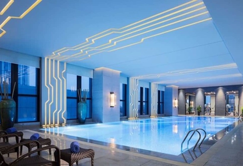 Otel Wanda Realm Jingzhou
