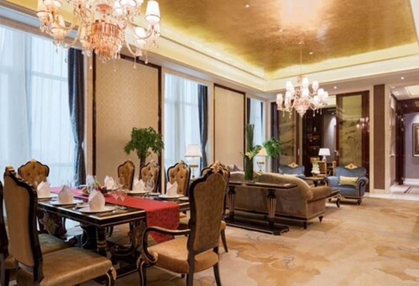 Otel Wanda Realm Jingzhou