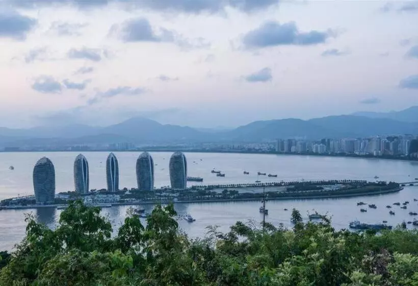 هتل Grand Metro Park Bay