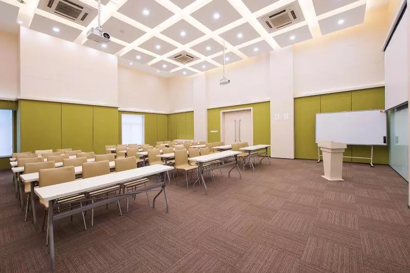 ホテル Ji  Dalian Qingniwa