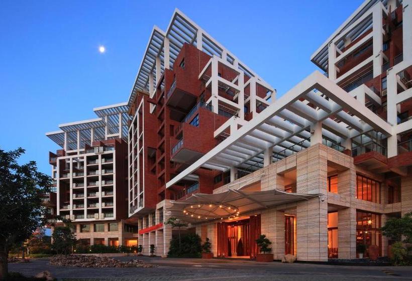 فندق Man Wan Harmona Resort