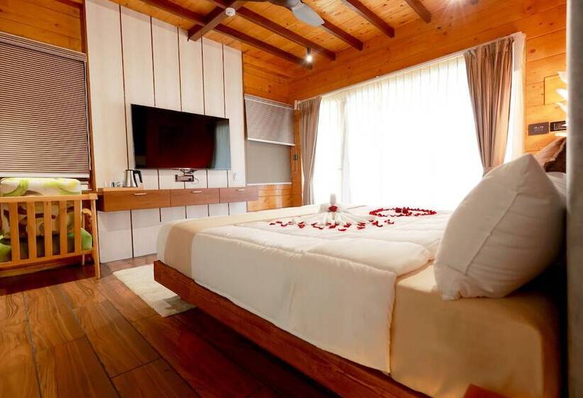 בית מלון כפרי Wooden Ecr Sea Resort