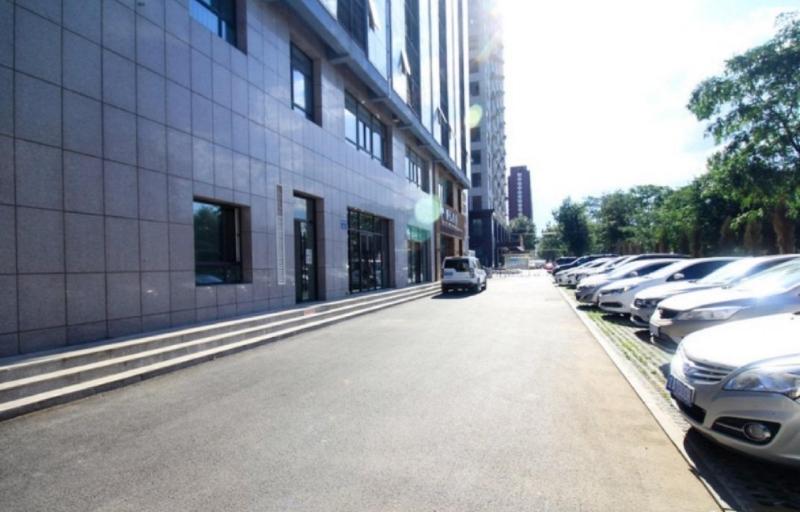 Hotel Hanting Shenyang Tiexi Qigong Street Metro Station