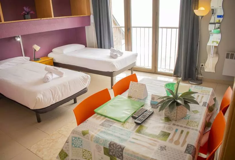 Apartamentos Manzano 3000 Con Desayuno