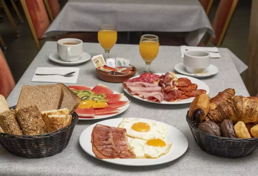 Apartamentos Manzano 3000 Con Desayuno