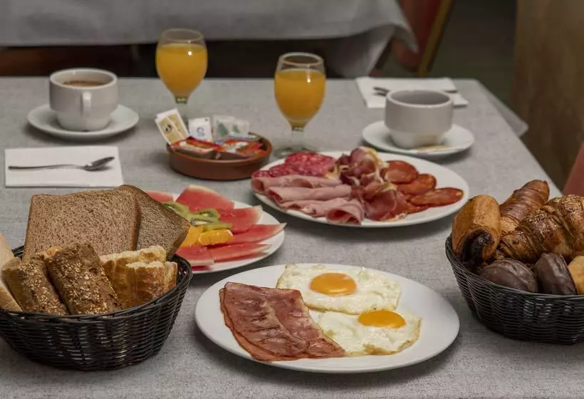 Apartamentos Manzano 3000 Con Desayuno