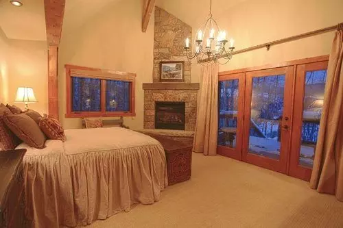 هتل Adams Ranch