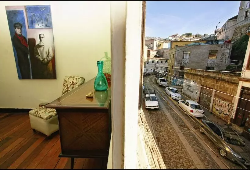 هتل Angel Hostal   Hostel