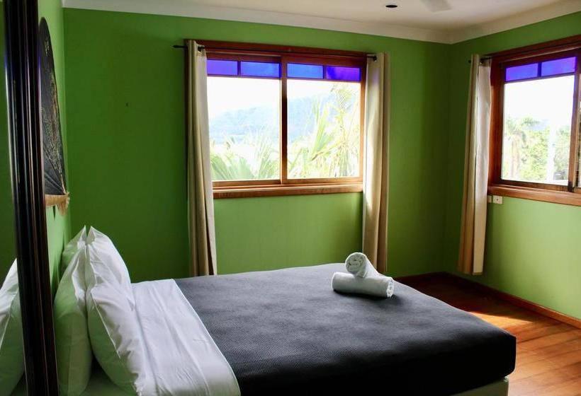 בית מלון כפרי Colonial Court Holiday Apartments