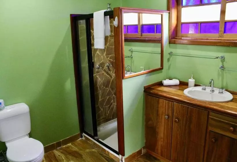 ホテル Colonial Court Holiday Apartments