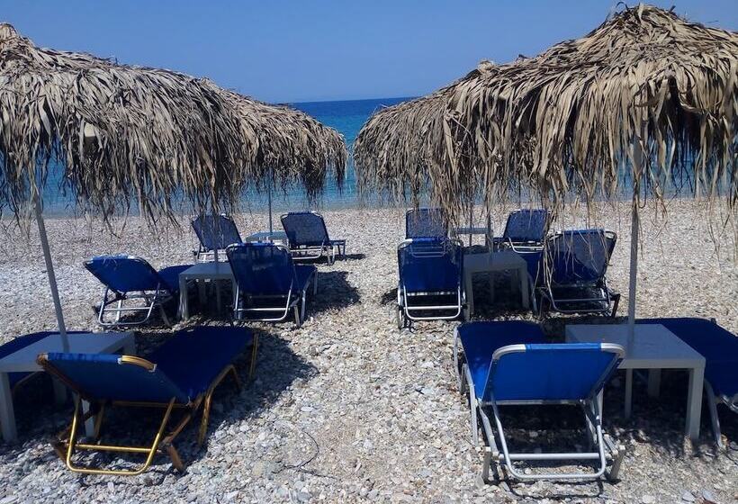 בית מלון כפרי Deja Vu