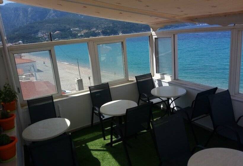 בית מלון כפרי Deja Vu