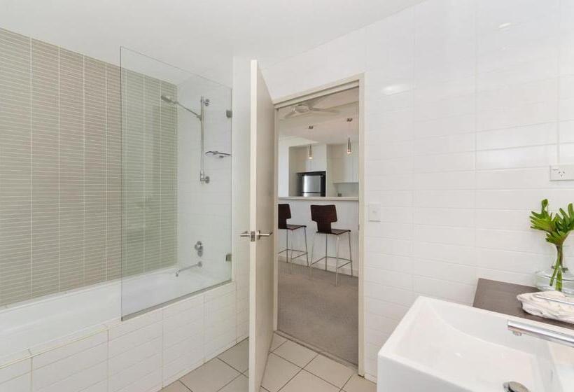 فندق The Dalgety Apartments