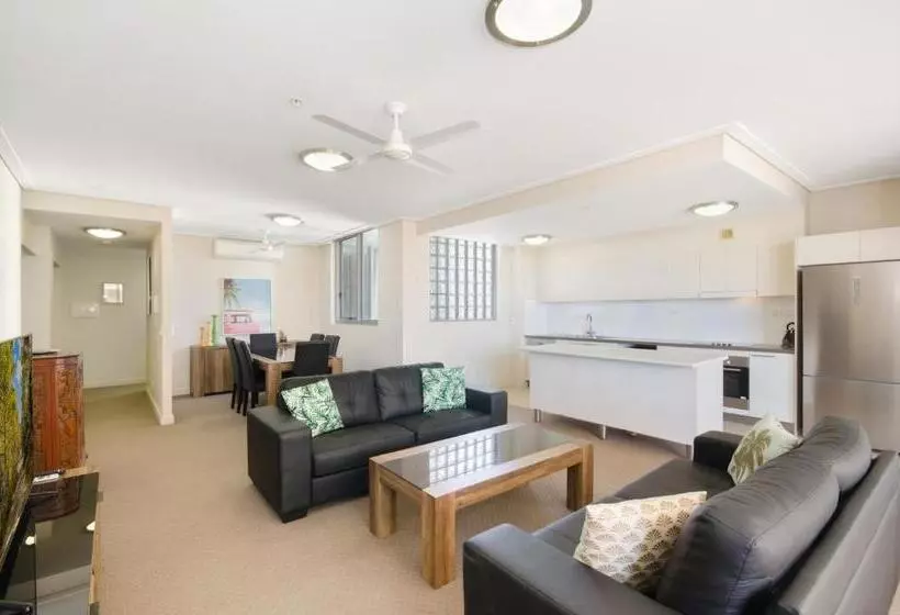 ホテル The Dalgety Apartments