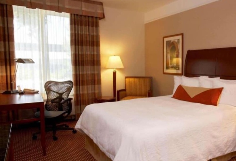 בית מלון כפרי Dongfang