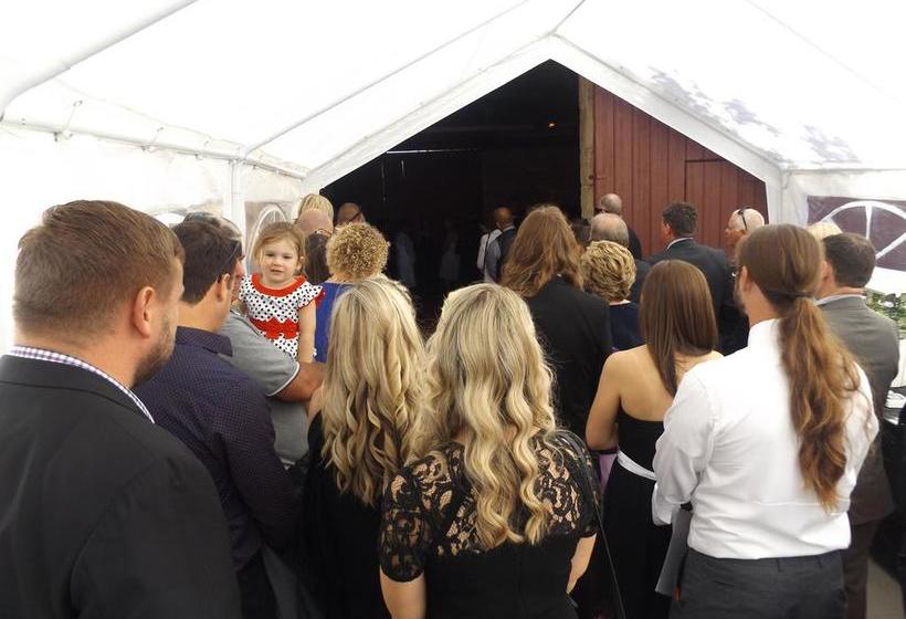 호텔 Gatehouse On Ryrie