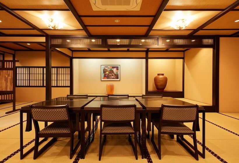 هتل Hana No Omotenashi Nanraku