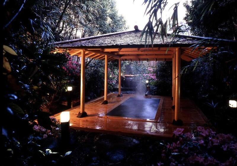 هتل Hana No Omotenashi Nanraku