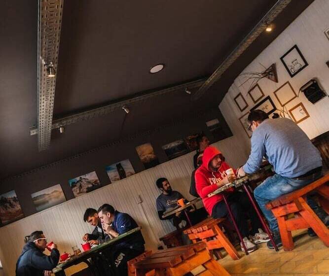 فندق Hostel Like Quijote