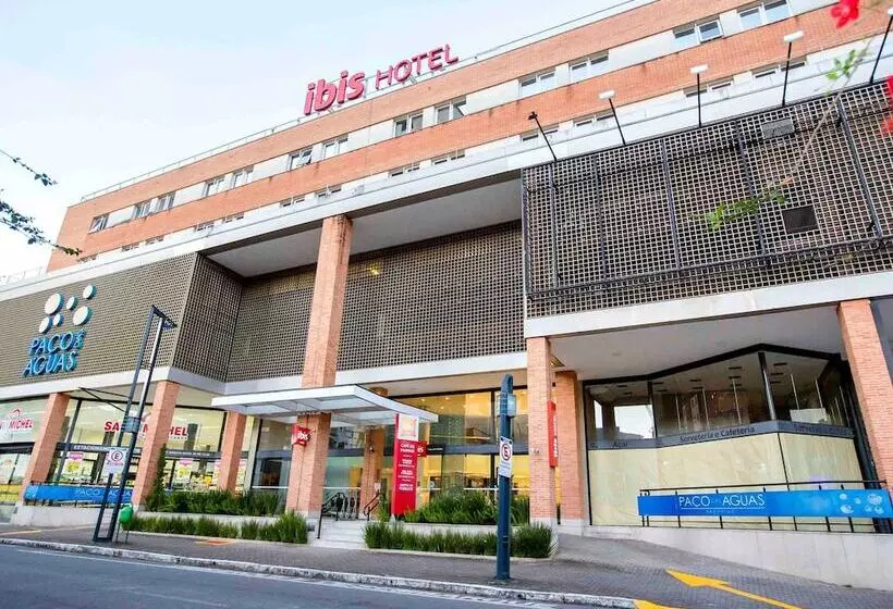 ホテル Ibis Poços De Caldas