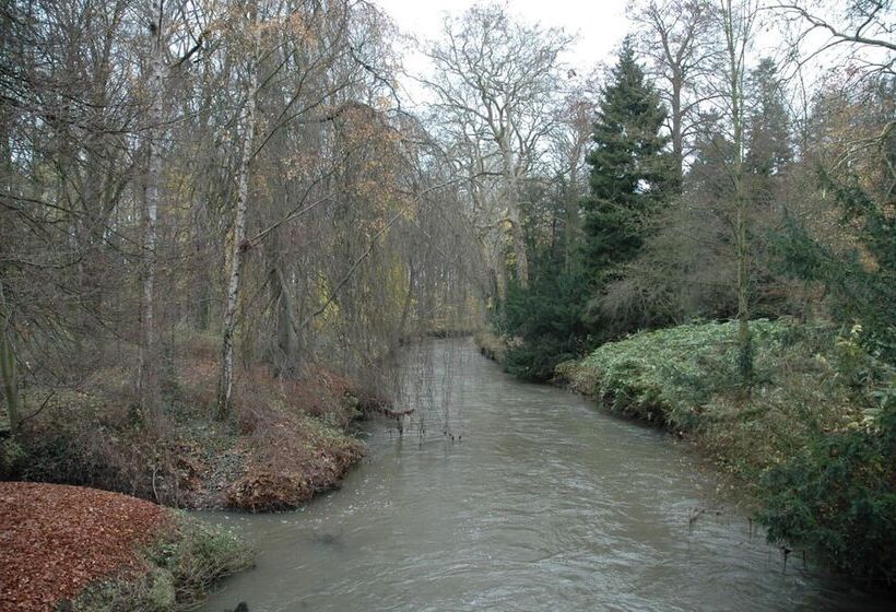 בית מלון כפרי Lavan