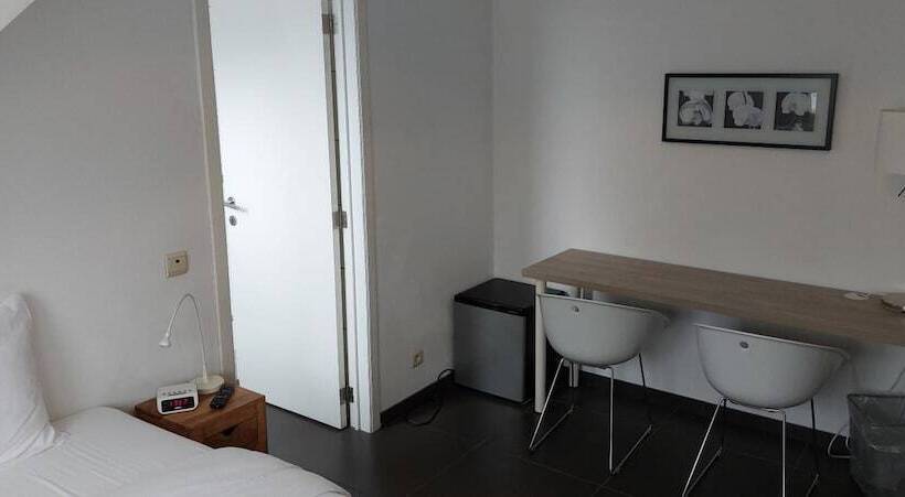 בית מלון כפרי Lavan