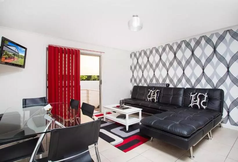 هتل Mildura Holiday Villas