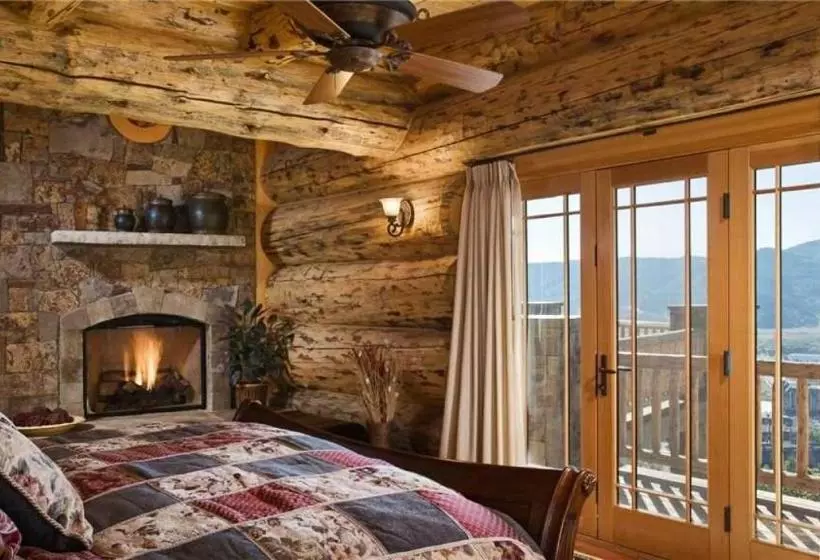 هتل See Me Lodge