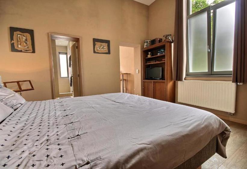 هتل Ze Agency Apartments Liege