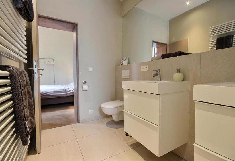 هتل Ze Agency Apartments Liege