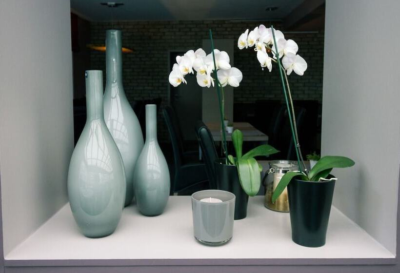 Moby Dick By Wp Hotels