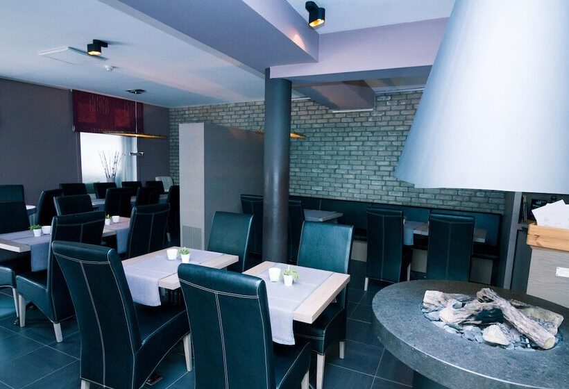 Moby Dick By Wp Hotels