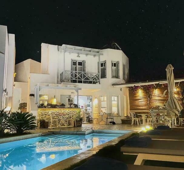 Anemomiloi Andros Boutique