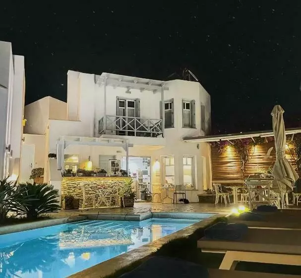 Anemomiloi Andros Boutique