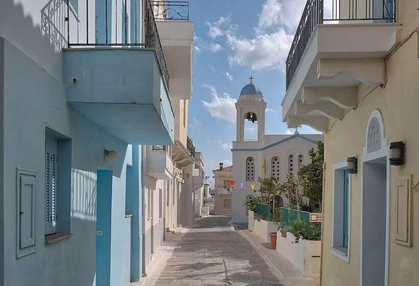 Anemomiloi Andros Boutique