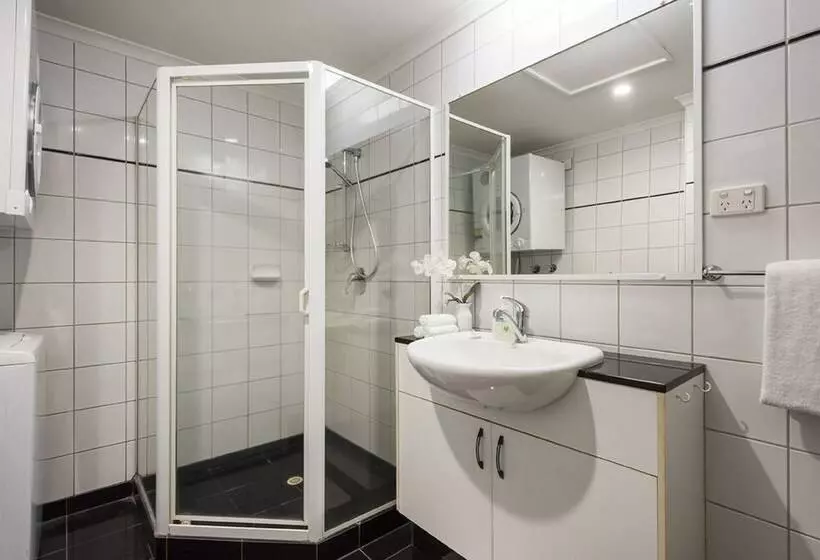 Darwin Executive Studio