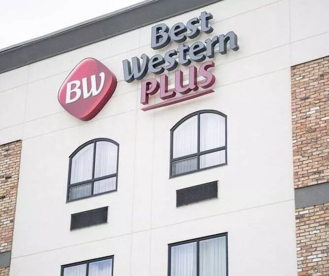 ホテル Best Western Plus Airdrie Gateway
