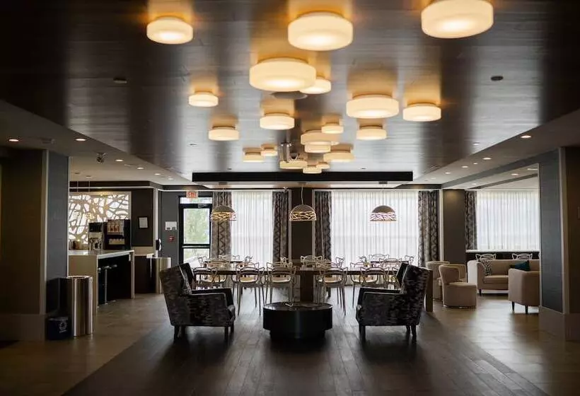 ホテル Best Western Plus Airdrie Gateway