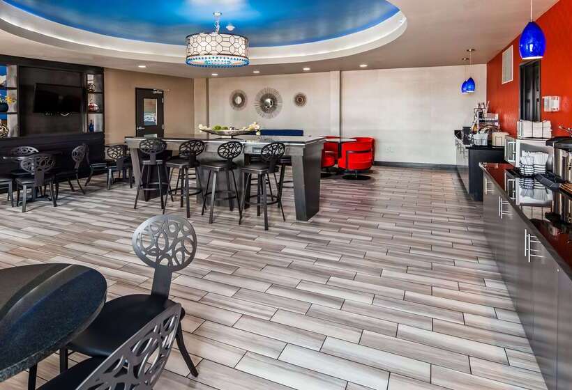 Hotelli Best Western Plus Tech Medical Center Inn