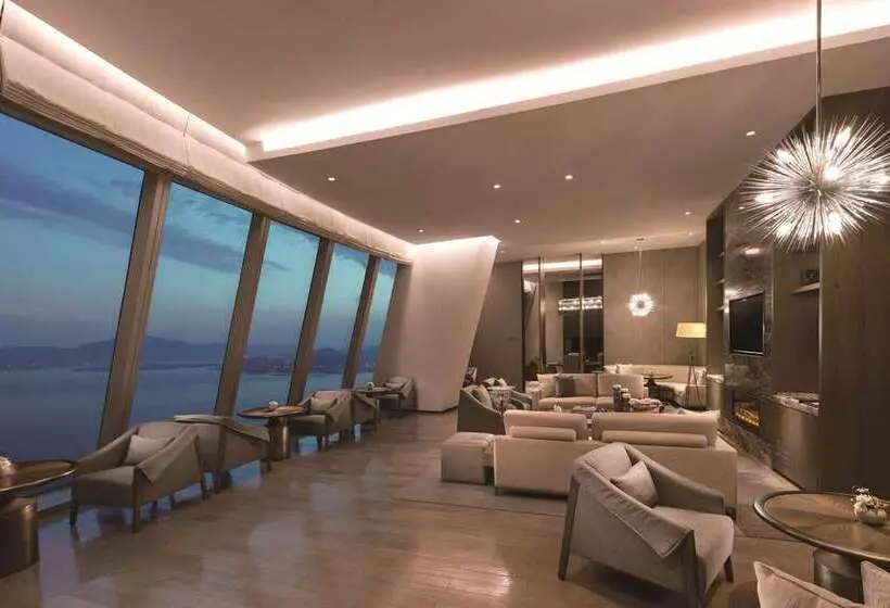 هتل Conrad Xiamen