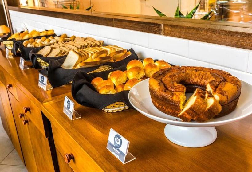 هتل Rede Andrade Lapa