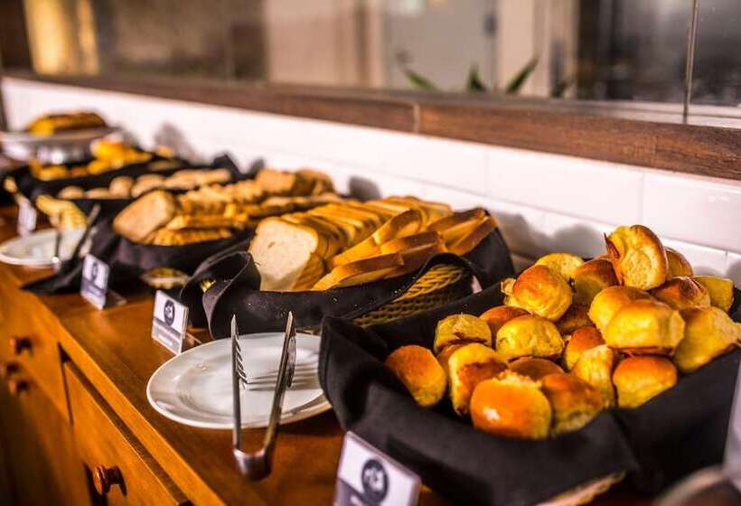 هتل Rede Andrade Lapa