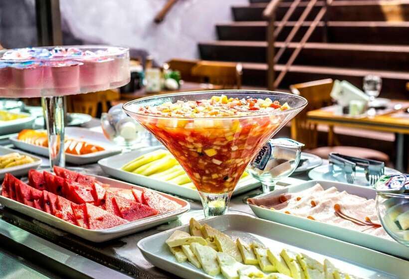 هتل Rede Andrade Lapa