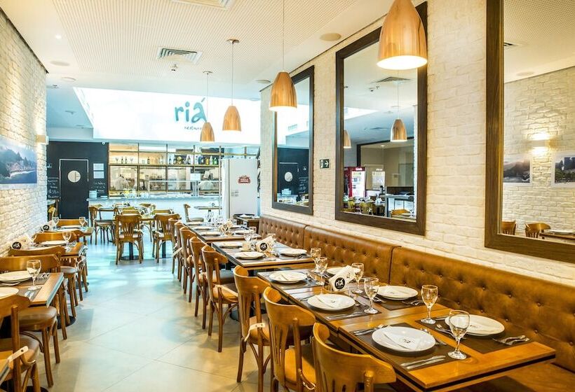 هتل Rede Andrade Lapa