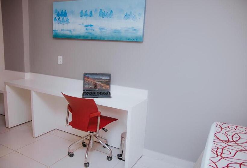 هتل Rede Andrade Lapa